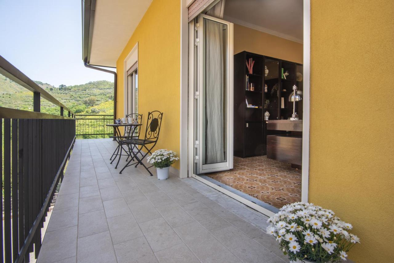 Etna Sicilian House Apartman Linguaglossa Kültér fotó